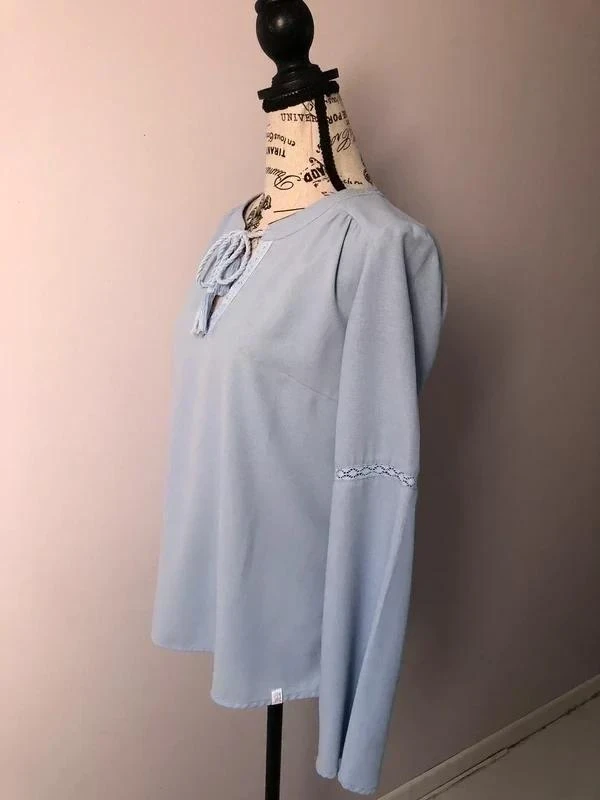 💙 Blusa azul cielo bordada – Lola Espeleta – T. S – Muy buen estado – photo 5